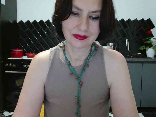 ANGELALADI webcam