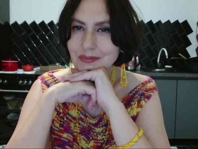 ANGELALADI webcam
