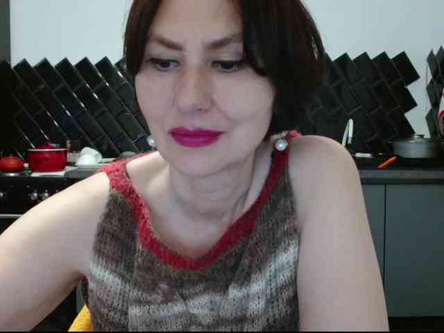 ANGELALADI webcam