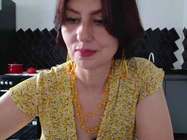 ANGELALADI webcam