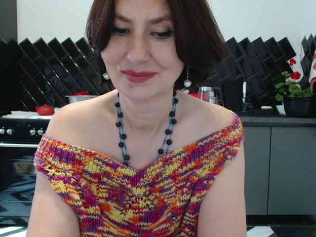 ANGELALADI webcam