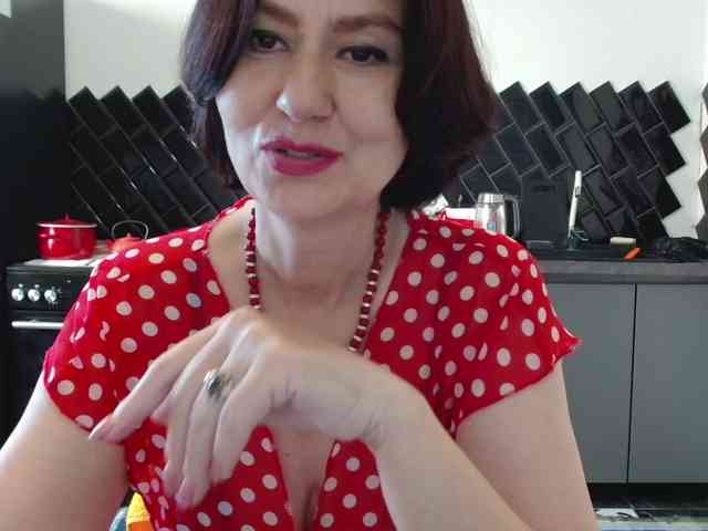 ANGELALADI