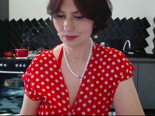 ANGELALADI webcam
