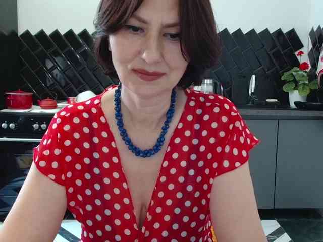 ANGELALADI webcam