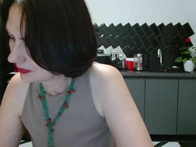 ANGELALADI webcam