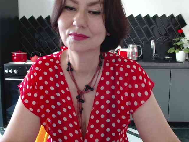 ANGELALADI webcam