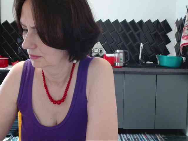 ANGELALADI webcam