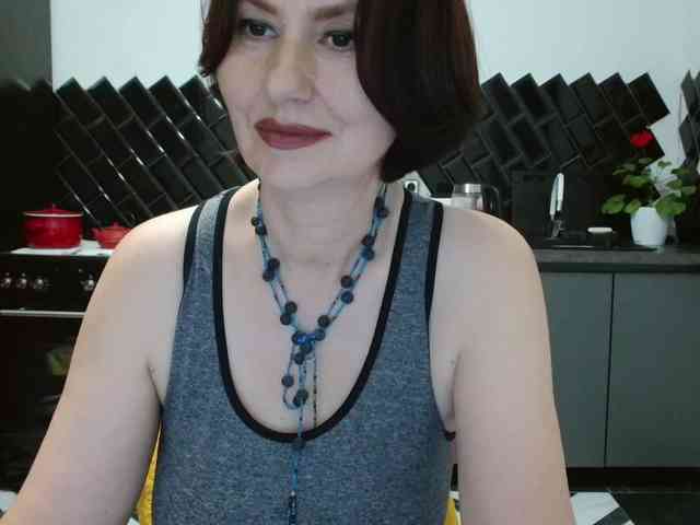 ANGELALADI webcam