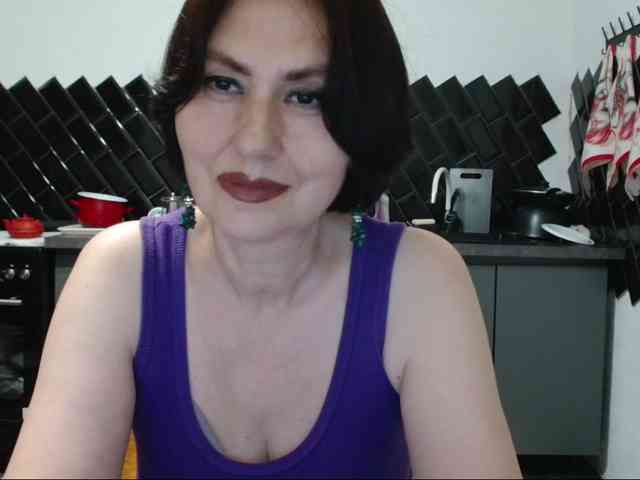 ANGELALADI