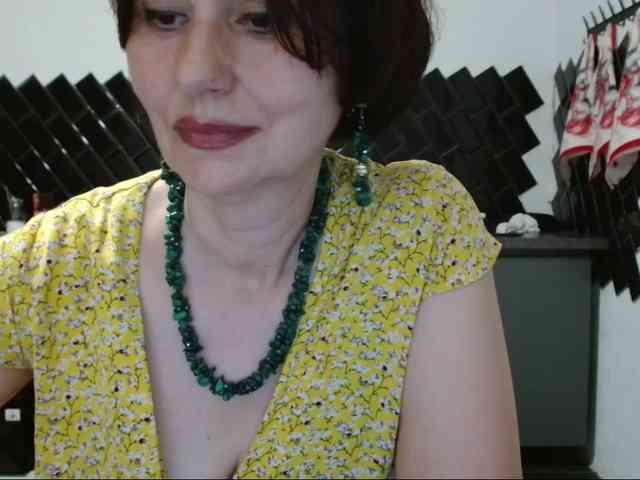 ANGELALADI webcam