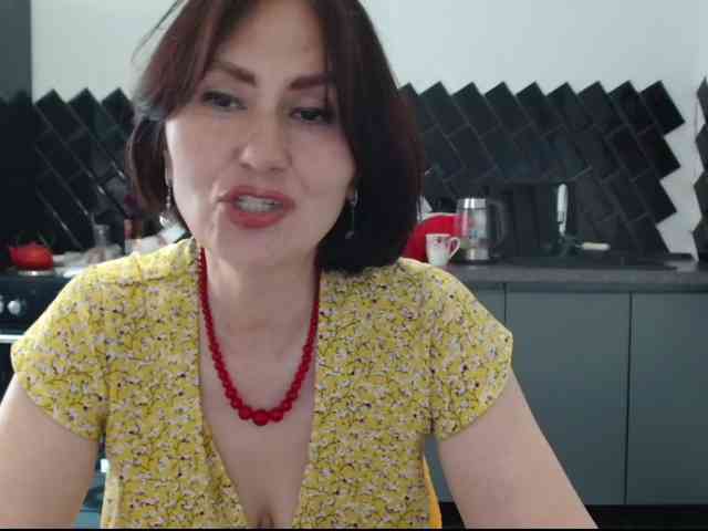 ANGELALADI webcam