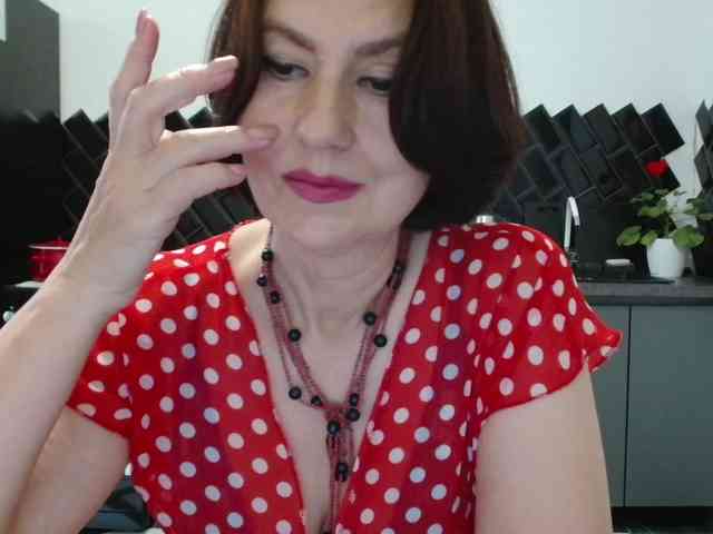 ANGELALADI webcam