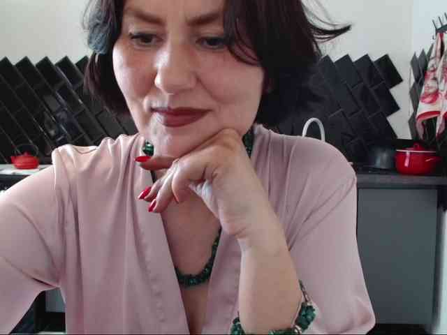 ANGELALADI webcam