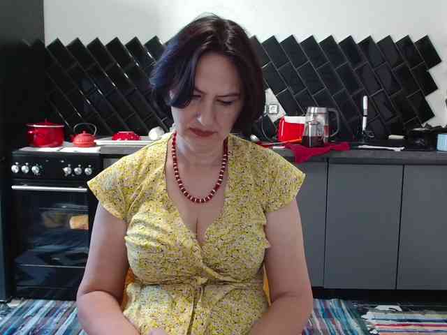 ANGELALADI webcam