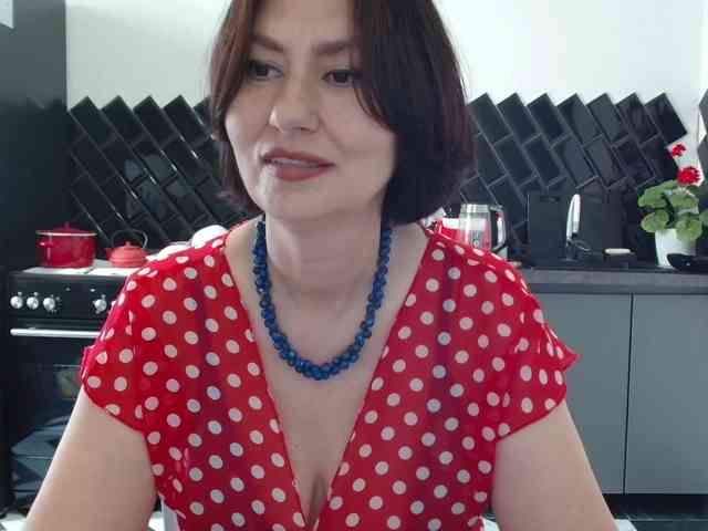ANGELALADI webcam