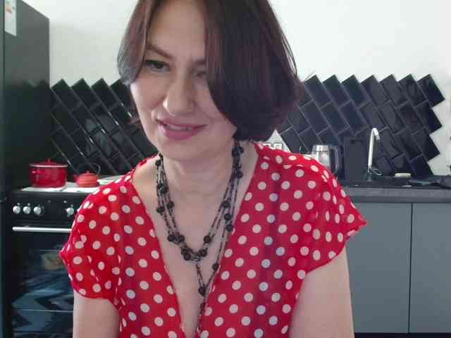 ANGELALADI webcam