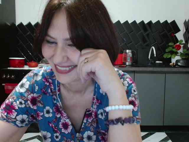 ANGELALADI webcam