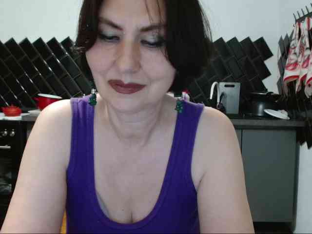 ANGELALADI webcam
