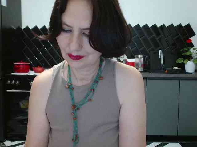 ANGELALADI webcam
