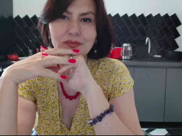 ANGELALADI webcam