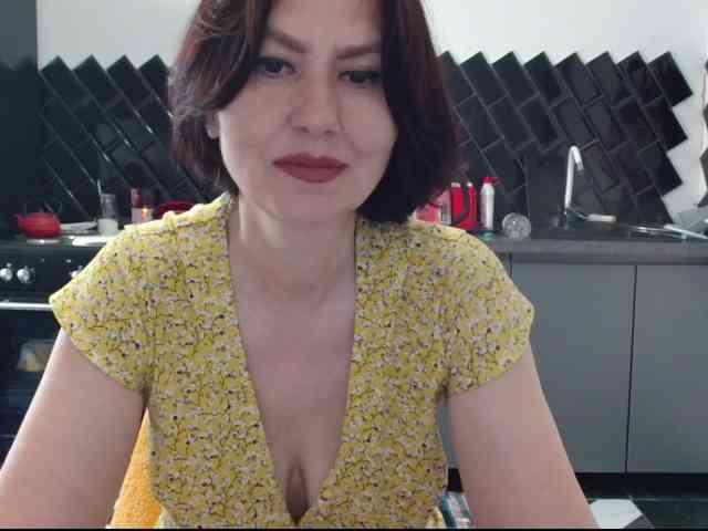ANGELALADI webcam