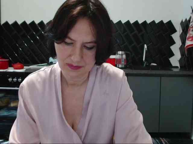 ANGELALADI webcam