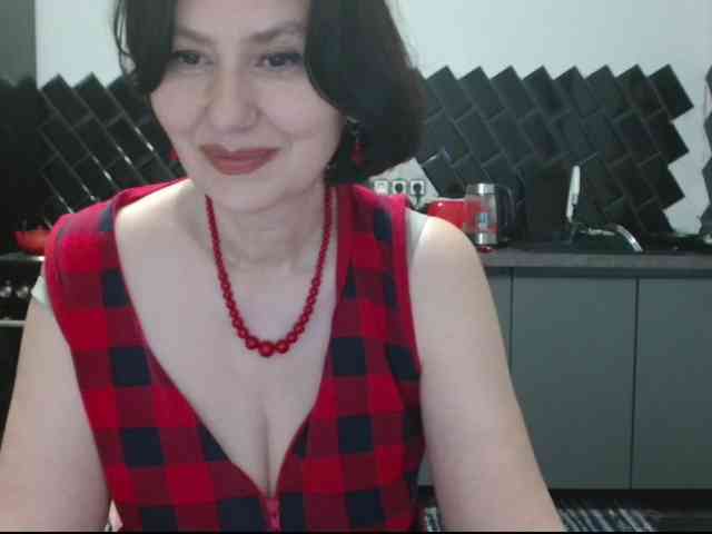 ANGELALADI webcam