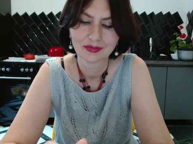 ANGELALADI webcam