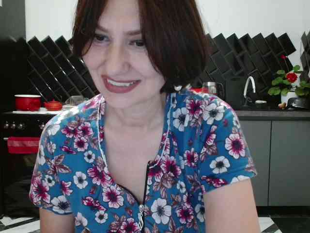 angelaladi's live room