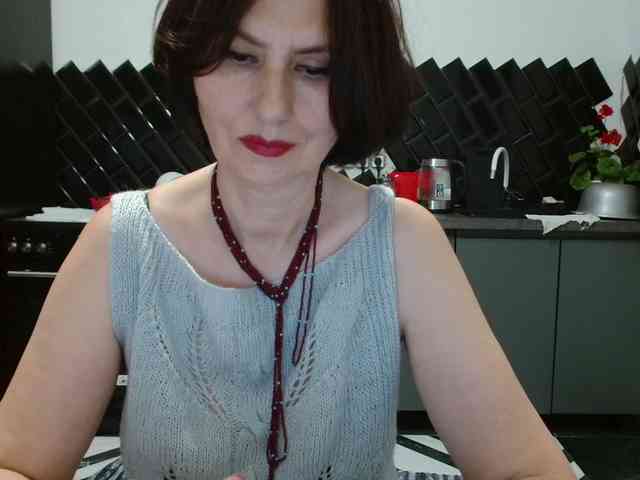 ANGELALADI webcam