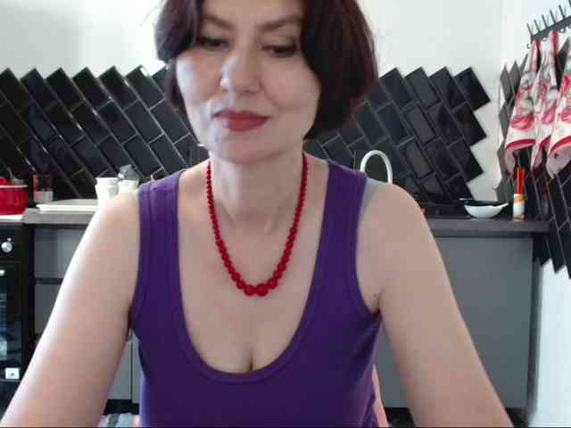 ANGELALADI webcam