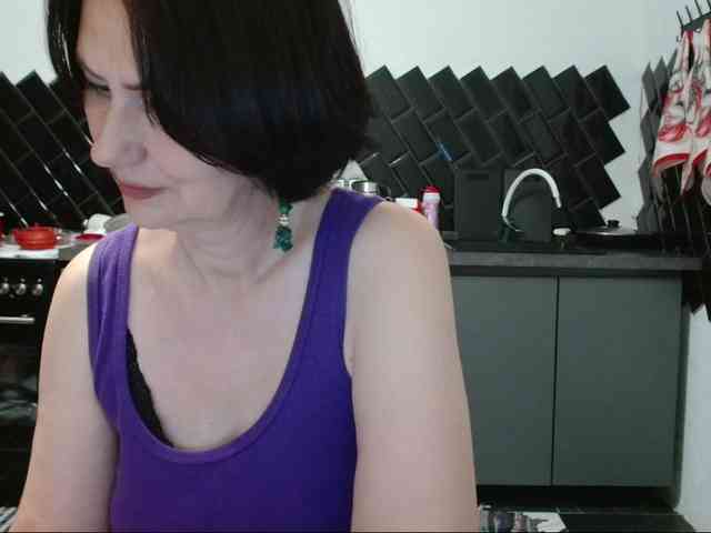 ANGELALADI webcam