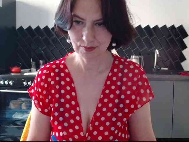 ANGELALADI webcam