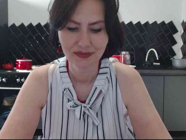 ANGELALADI webcam