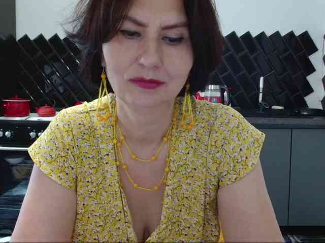ANGELALADI webcam