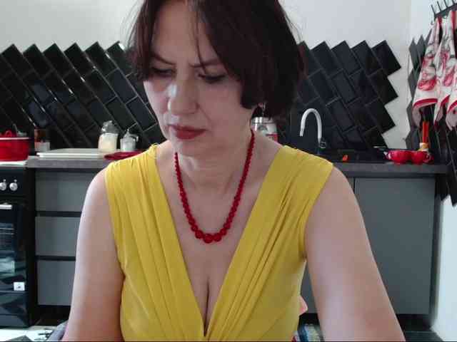 ANGELALADI webcam