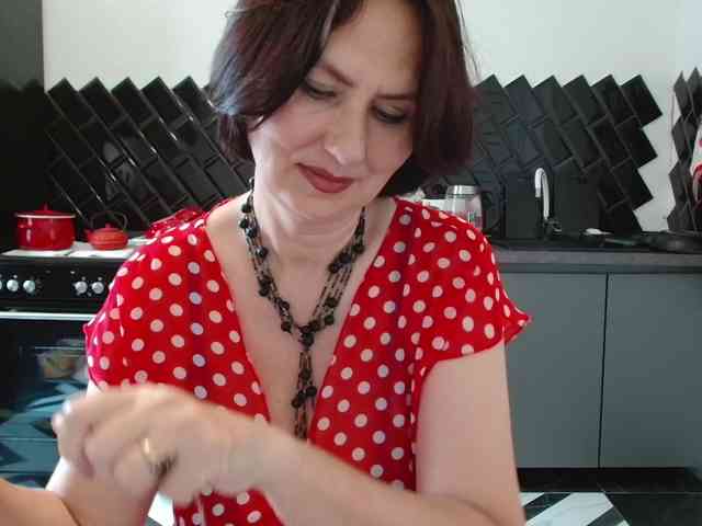 ANGELALADI webcam