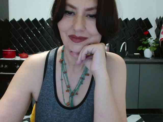 ANGELALADI webcam