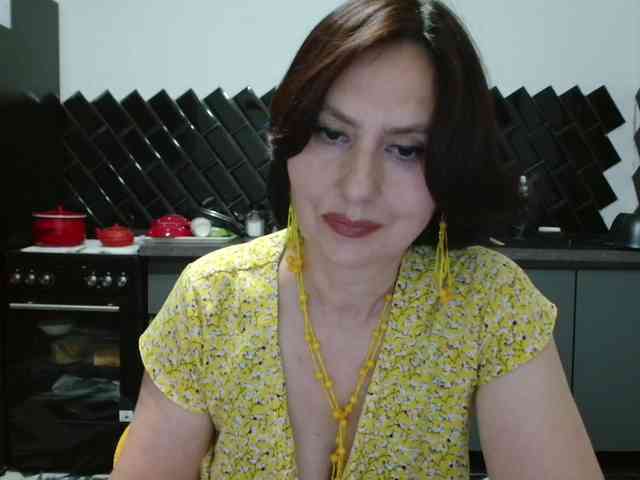 ANGELALADI webcam