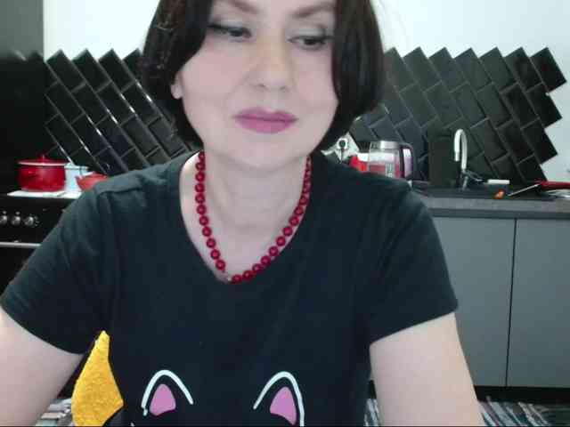 ANGELALADI