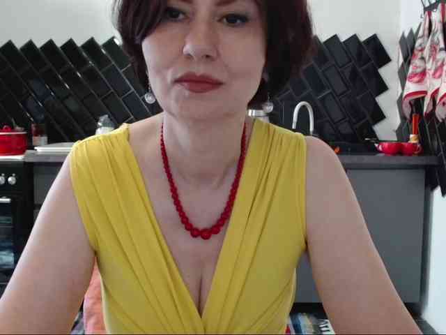 ANGELALADI webcam