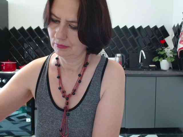 ANGELALADI webcam