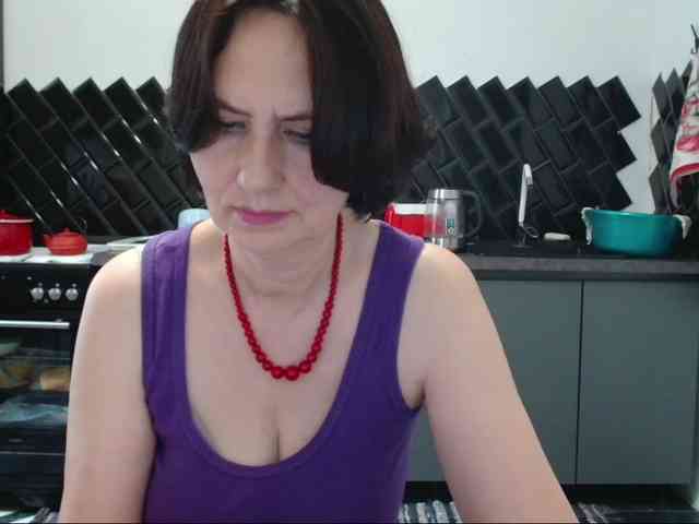 ANGELALADI webcam