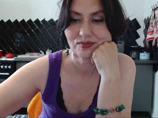 ANGELALADI webcam