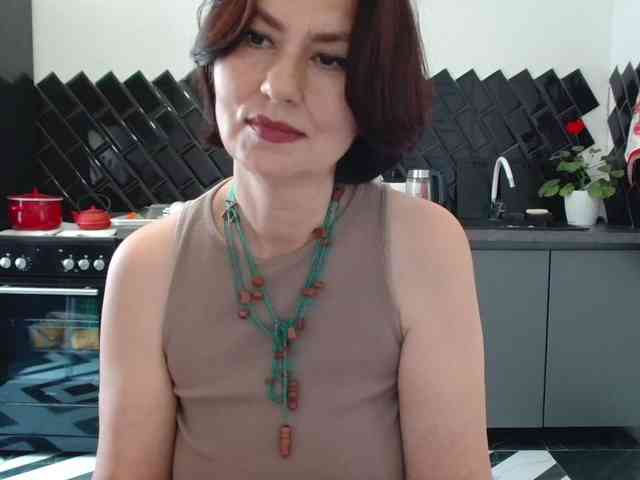 ANGELALADI webcam