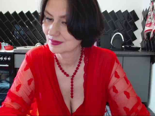 ANGELALADI