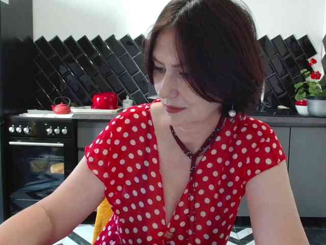 ANGELALADI webcam