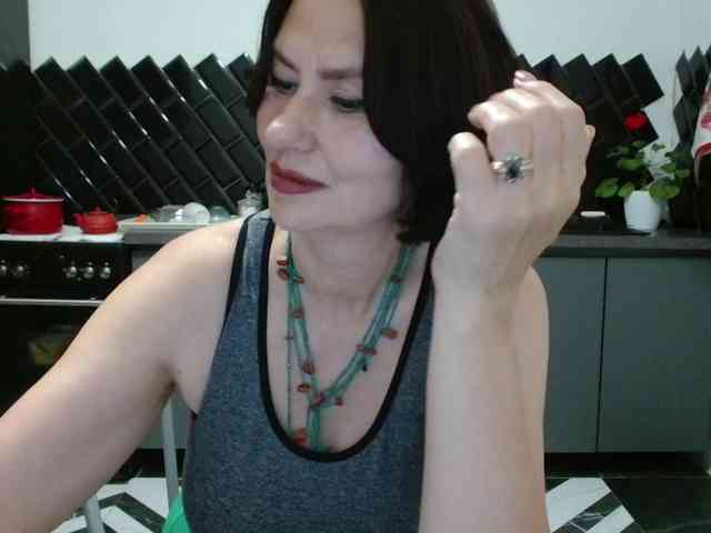 ANGELALADI webcam