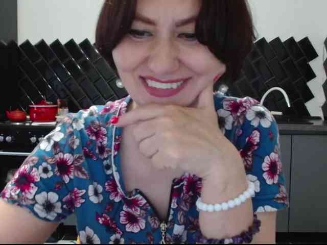 ANGELALADI webcam