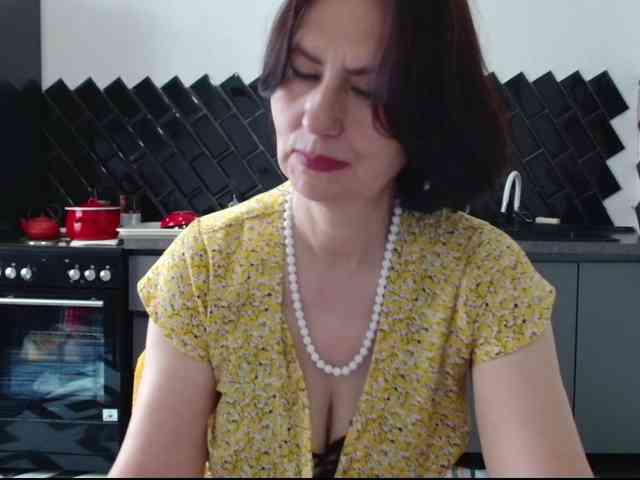 ANGELALADI webcam